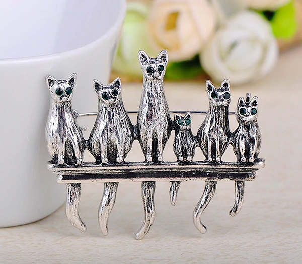 Sterling Silver Cat Charms / Pendants Green Eyed Cat