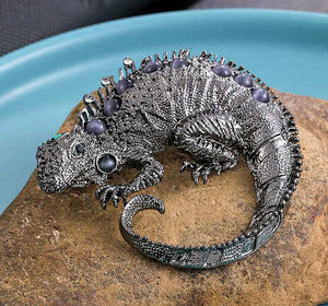 Realistic Lizard Brooch